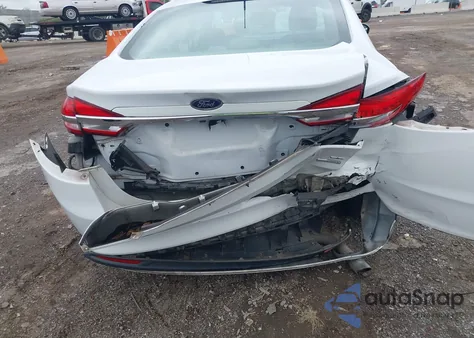 2017 Ford Fusion Se z USA, uszkodzony, nr VIN 3FA6P0HD7HR115418